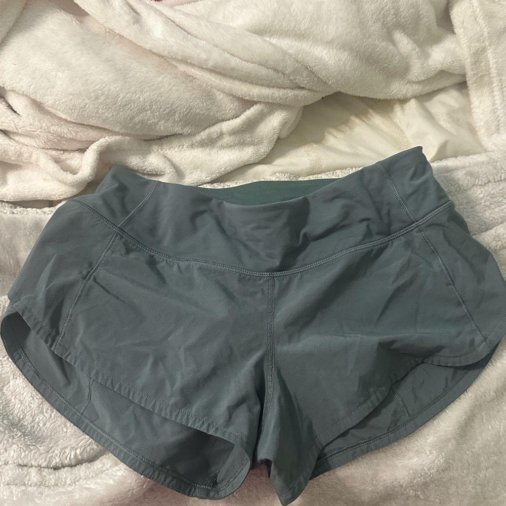 Green Lululemon Speed Up’s 4 Inch